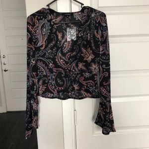 Bell sleeve crop top